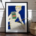 Affiche publicitaire vintage Persil par Johannes Handschin montrant une femme stylisée blonde en robe blanche sur fond bleu tenant un paquet vert Henkel.