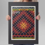 Affiche vintage Algérie Tapis encadrée dans un salon moderne